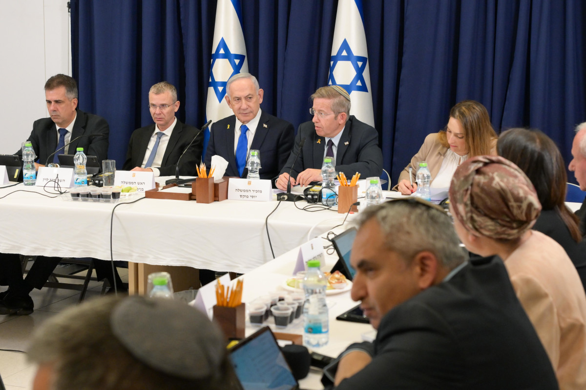 ישראל בימי החרם: האם ממשלת הימין מובילה אותנו שוב לעידן הצנע? | אפרים גנור