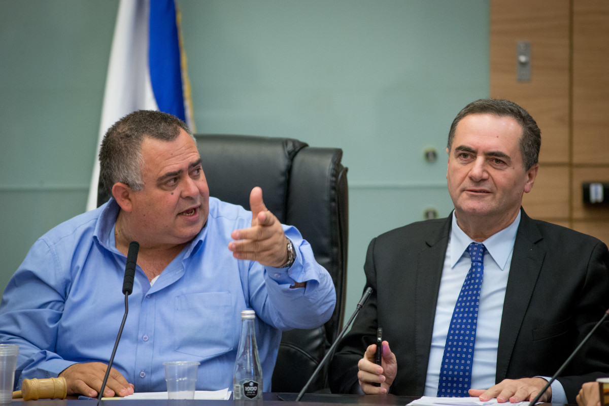 במציאות נורמלית - ישראל כ