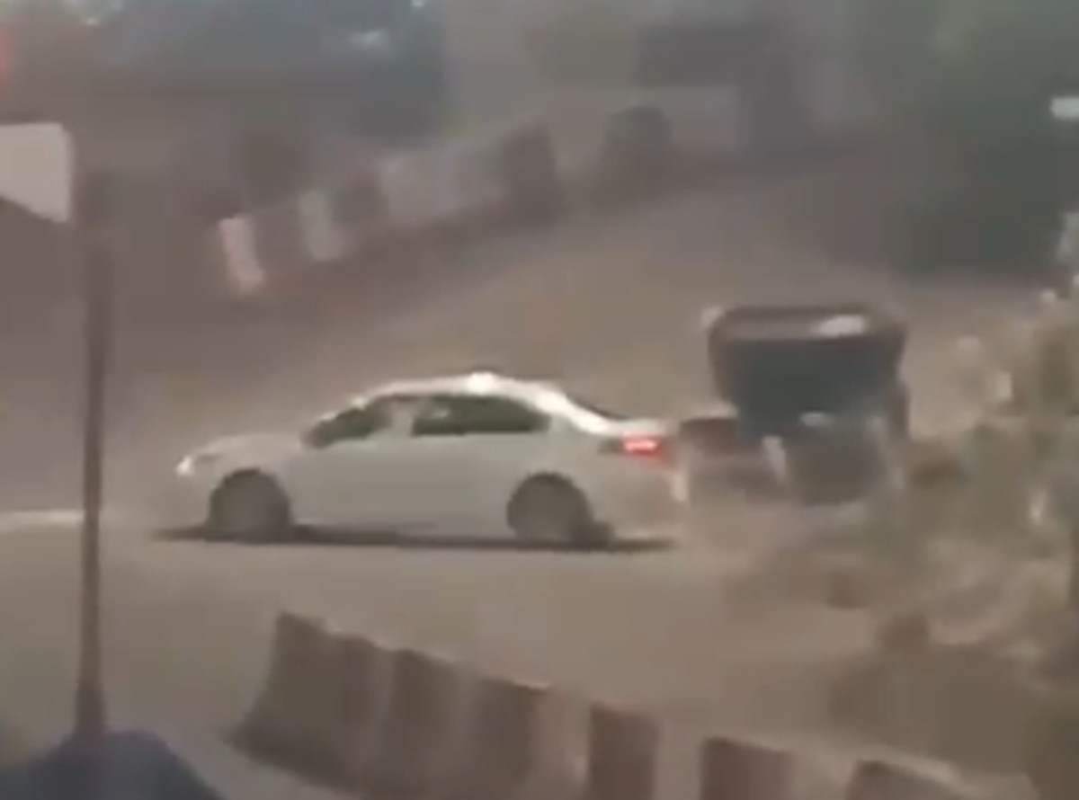 חשד לפיגוע: שני מחבלים ניסו לדרוס לוחמי צה