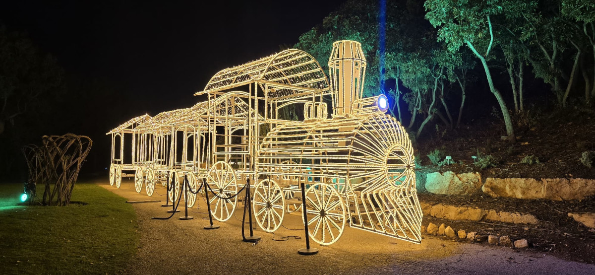 כל מה שקורה בחנוכה 2025: מופעים, סיורים ואורות מכל הארץ