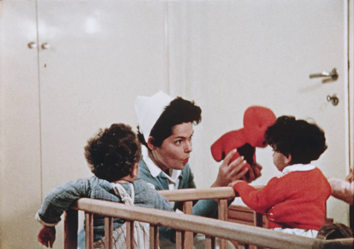 100 שנות אחיות בישראל – והסיפור שמעולם לא סופר כך