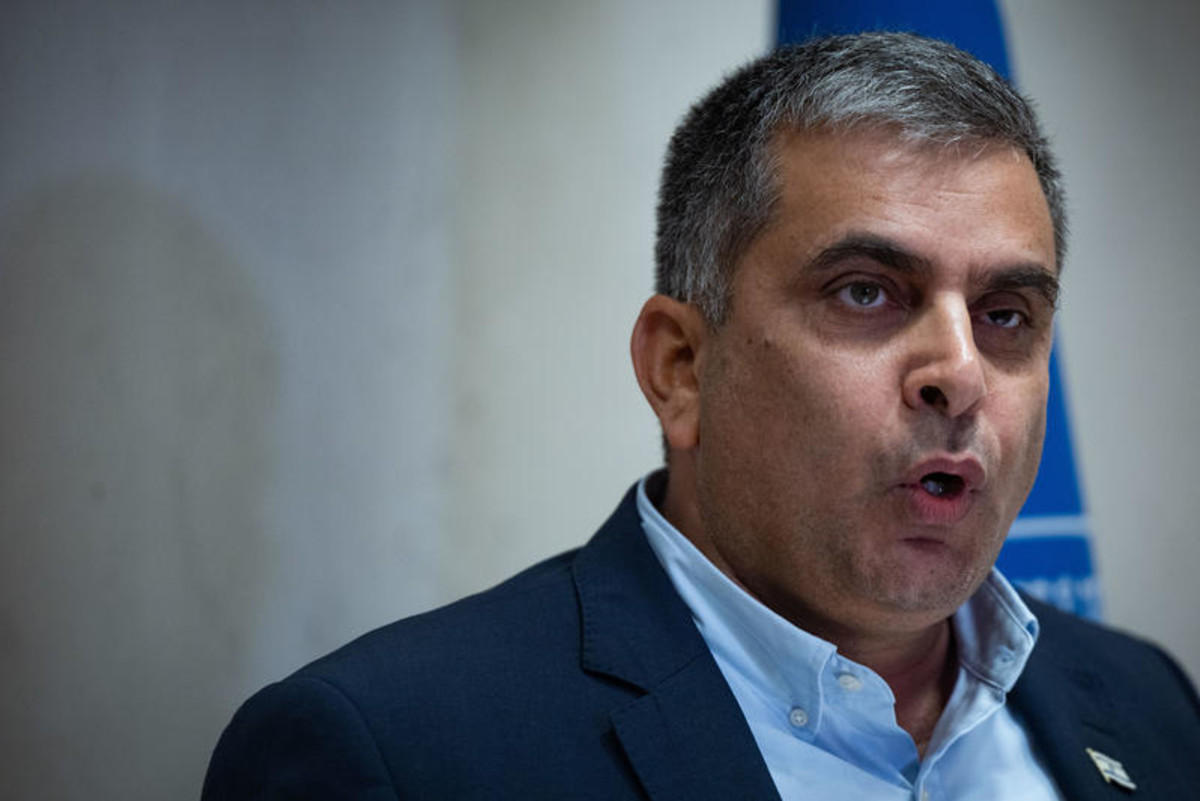 הפיצוץ הבא בקואליציה? השר הבכיר תוקף את מתווה הגיוס | האזינו