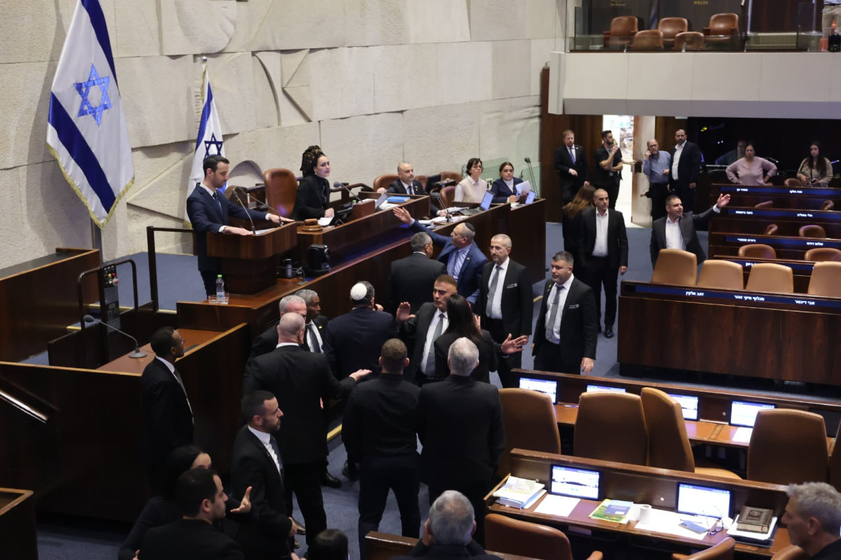 לפוליטיקאים כיום יותר חשובה התפיסה הציבורית – ופחות האמת