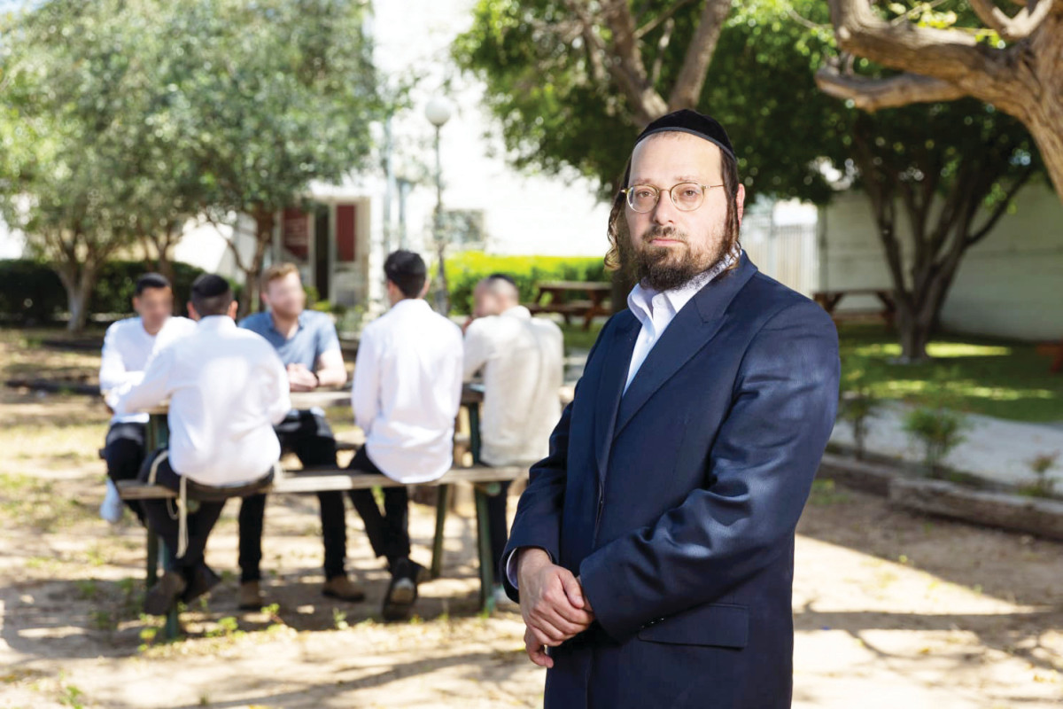 רבנים חרדים: לומדים ומכינים לביטחון - לא מוותרים - אורח חיים news from מעריב