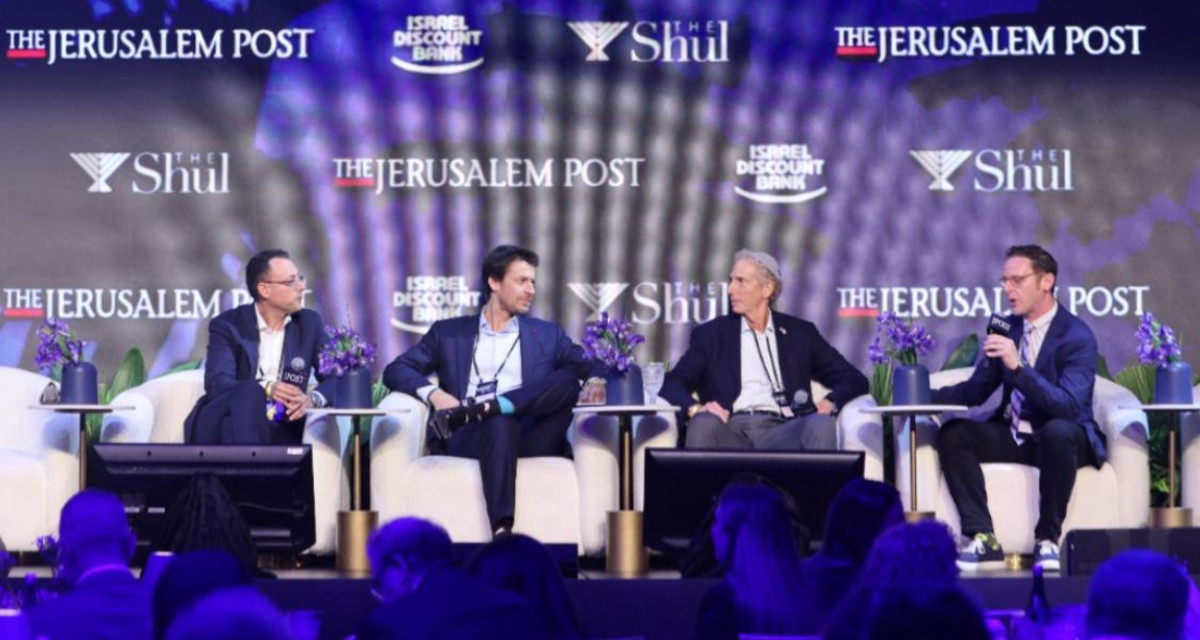 הכלכלן הבכיר בטוח: 