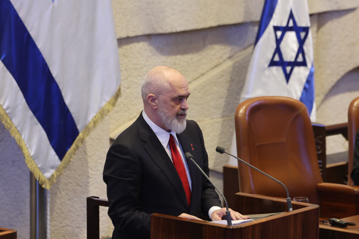 מנהיג מדינה מוסלמית בכנסת: 