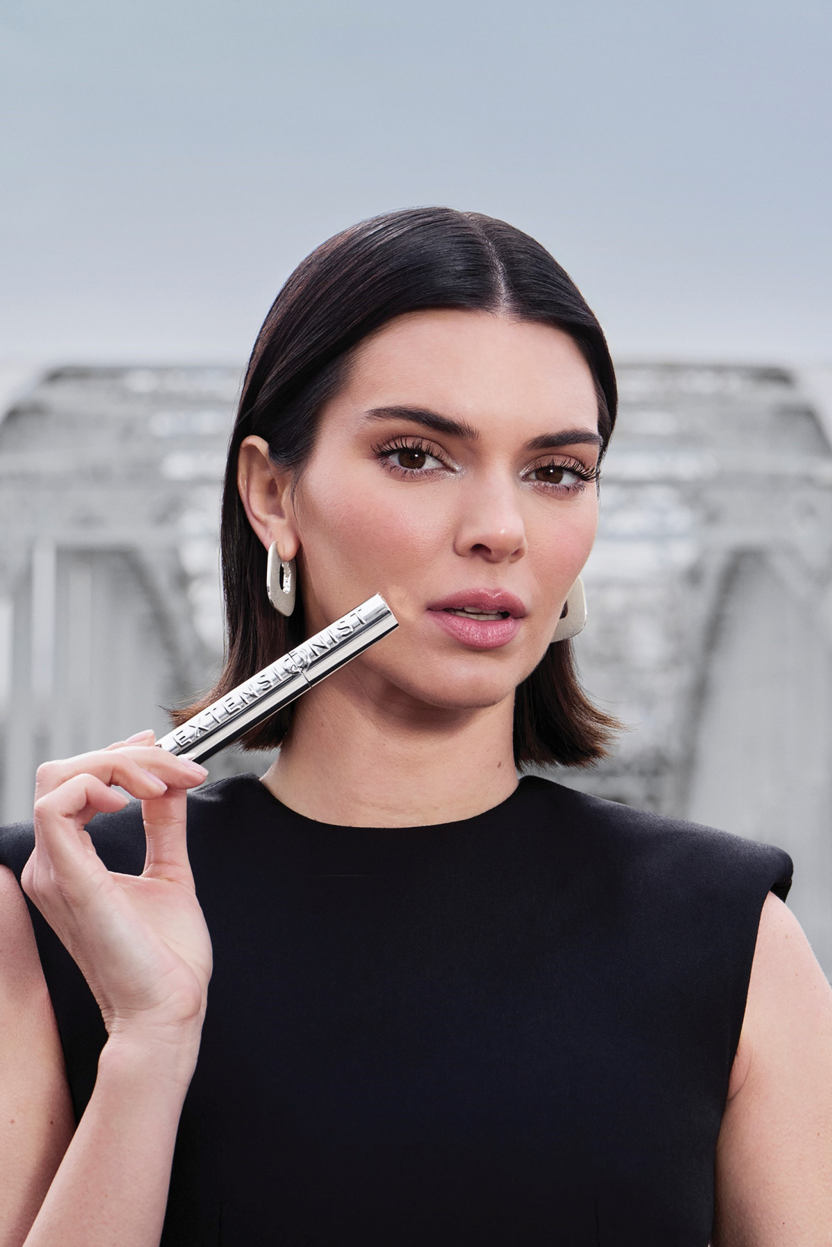 קנדל ג'נר חושפת את המוצר החדש של לוריאל פריז | צרכנות