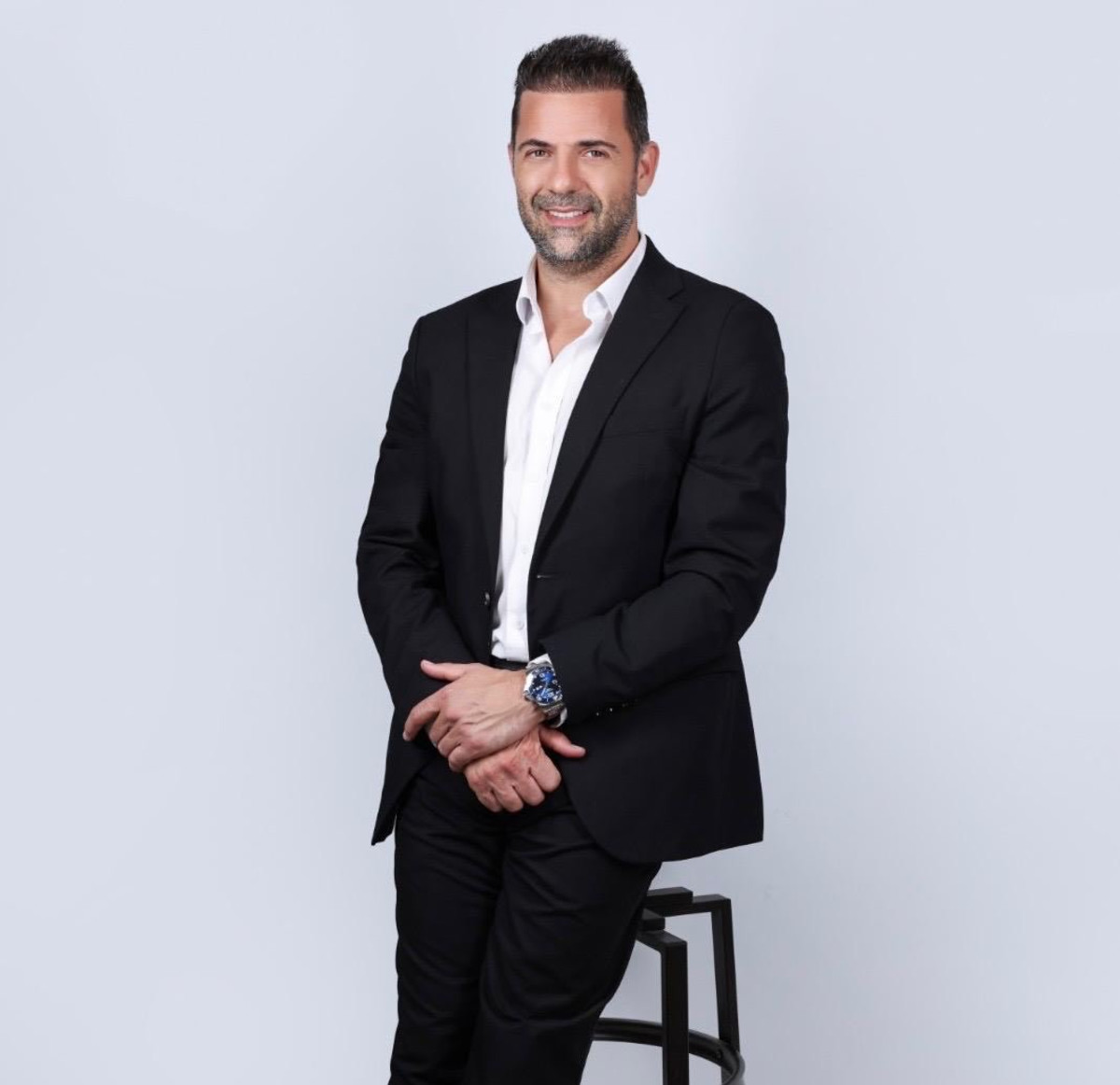 האב הגיש תביעה נגד בנו להשבת הדירה שנתן לו במתנה, התחרט, והגיש תביעה נגד עורך הדין שייצג אותו