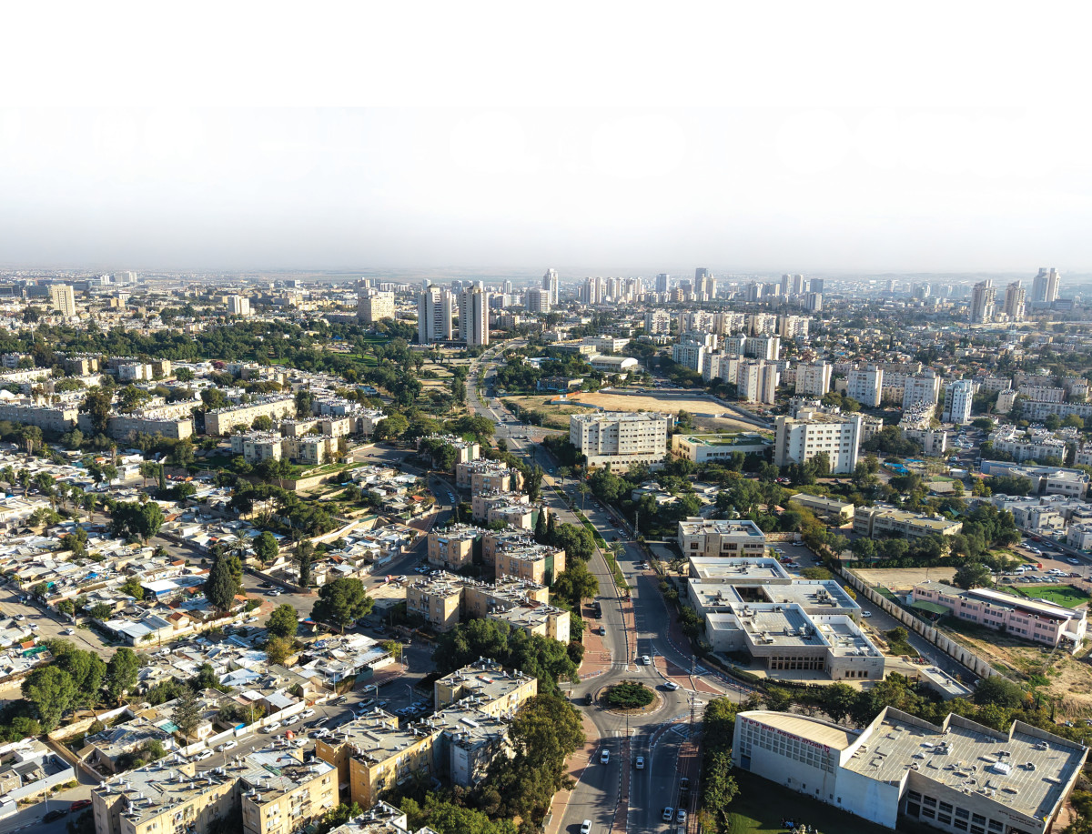 תושבי הדרום מתעקשים על שגרה בקניונים: 