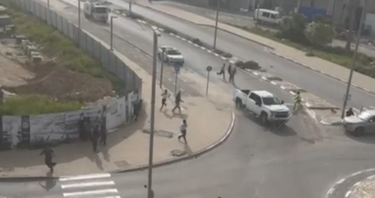 הקטטה שיצאה משליטה באופקים: „תראו את הטנדרים באים”