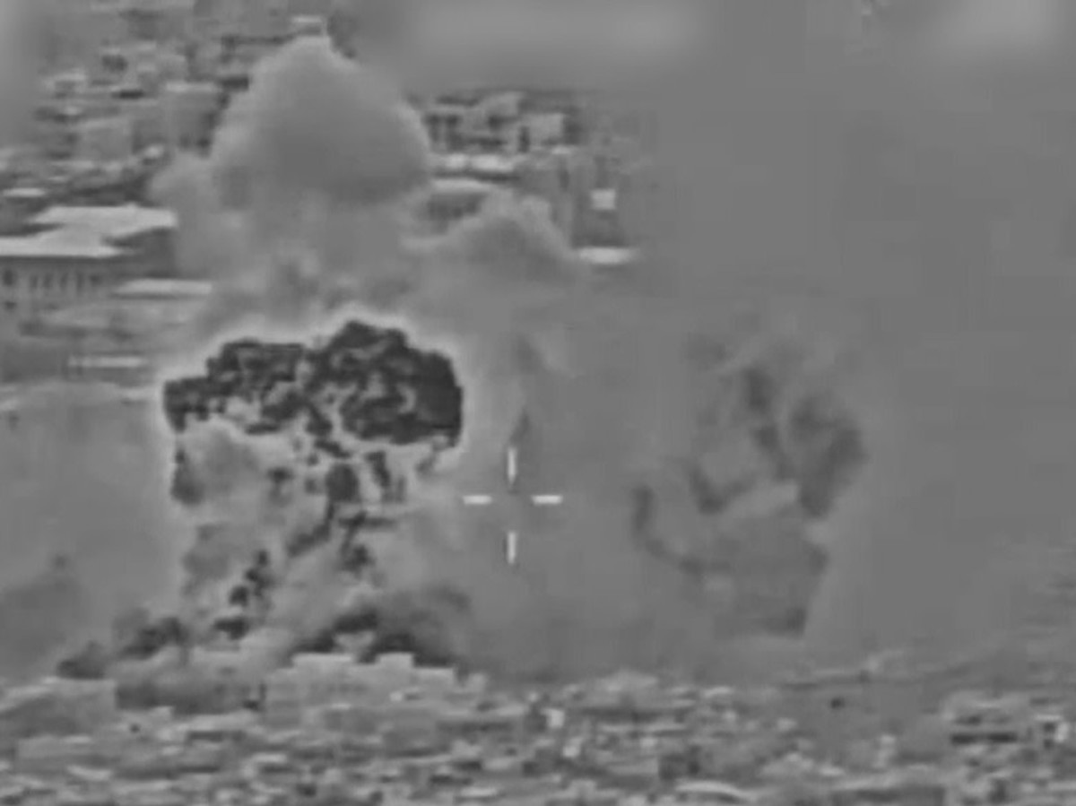 בכירי ההנהגה האיראנית עפו באוויר – צה”ל השמיד את הבונקר המיוחד של חמינאי על...