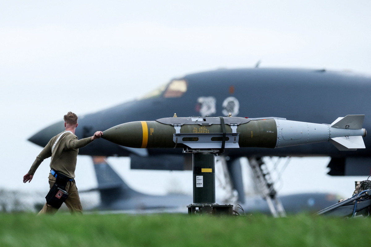 „אמרנו שזה לא יהיה קרב הוגן”: תמונת המצב החריגה של ארה”ב מהמלחמה באיראן