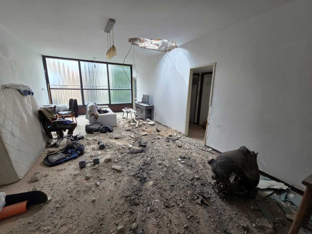 פגיעה בדירות בכפ