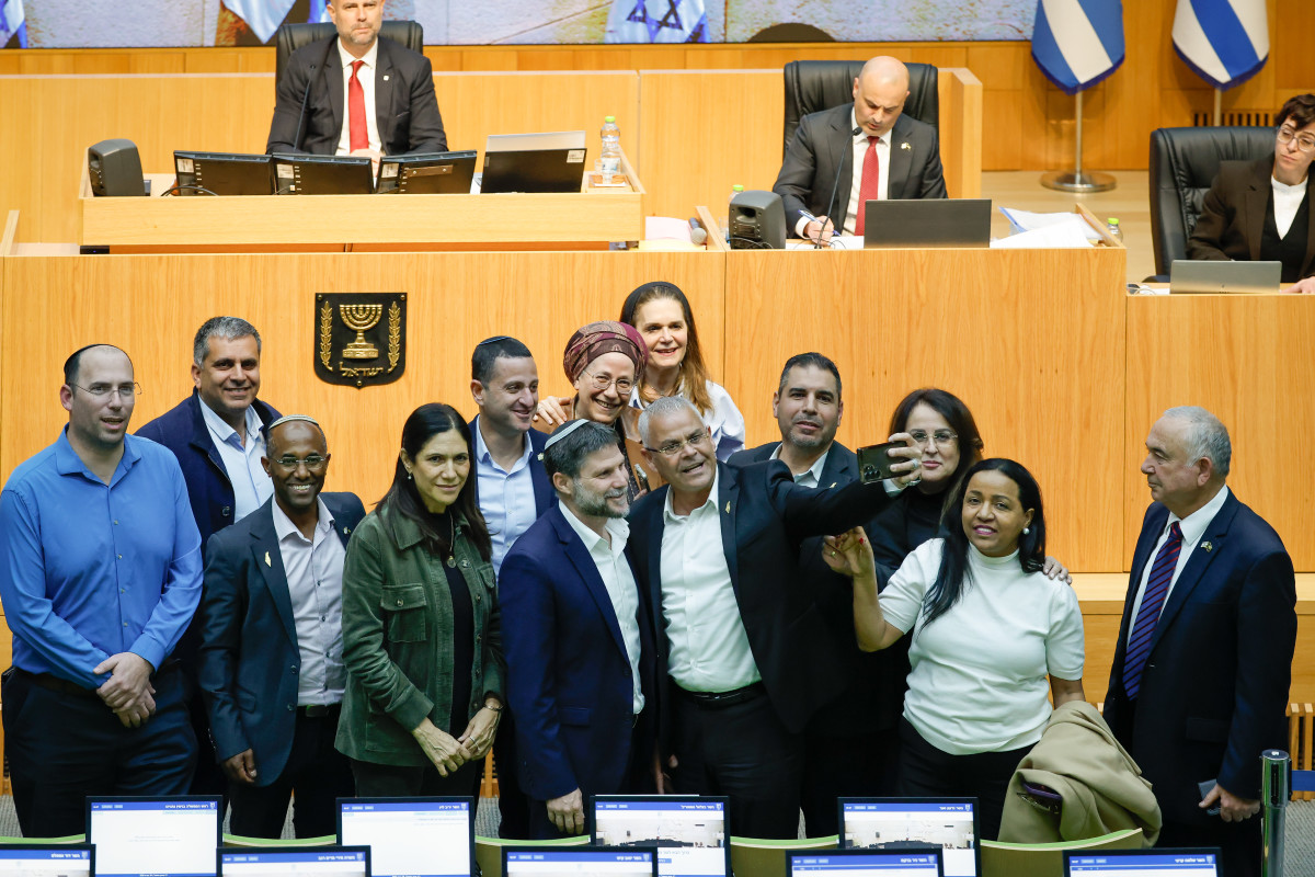 התקציב והכתובת על חומות ירושלים: מבט לעתיד הקשה של ישראל | שוקי פרידמן