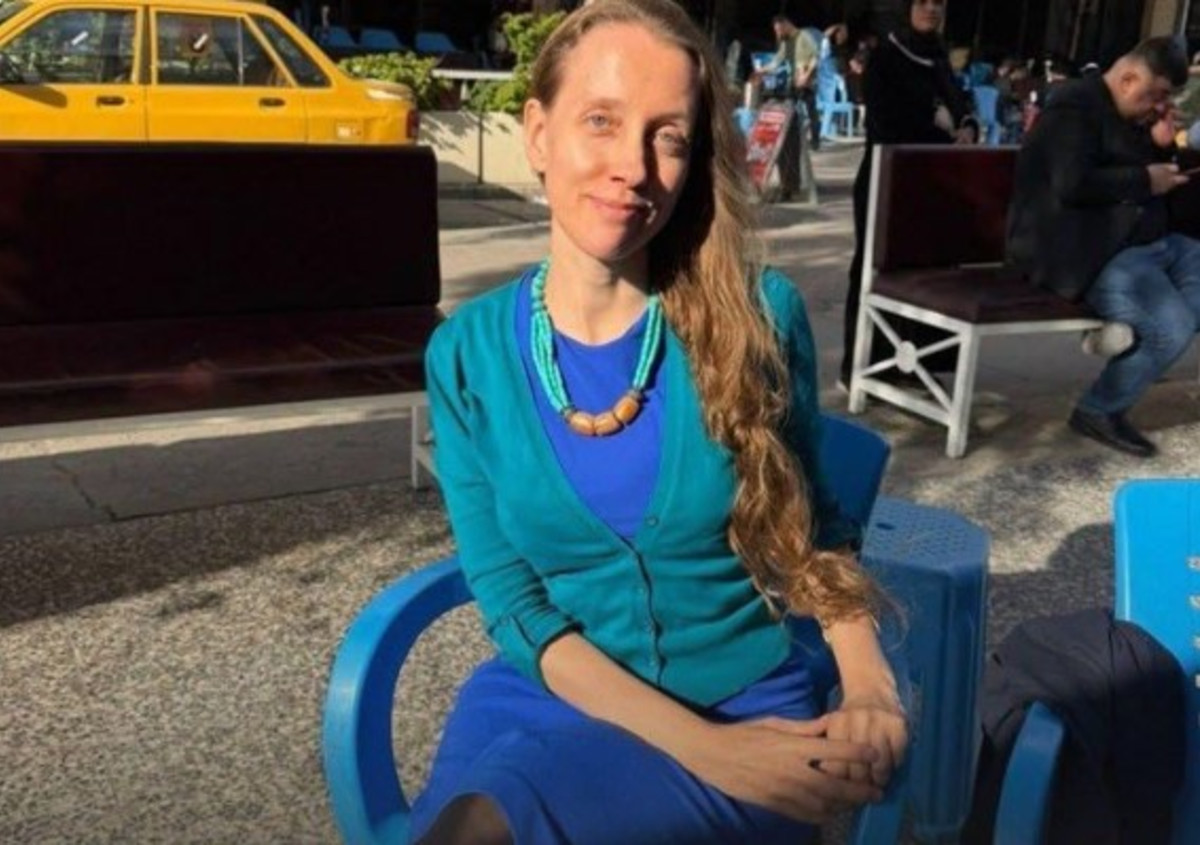 טלטלה בעיראק: העיתונאית האמריקאית שלי קיטרסון - נחטפה לאור יום בלב בגדאד