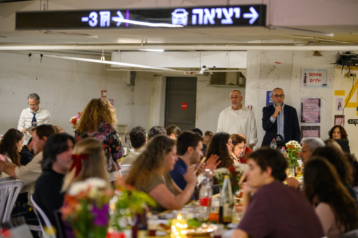 כמו ביום כיפור: המהלך של איראן וחיזבאללה שהשאיר את הישראלים בבתים | אבי אשכנזי