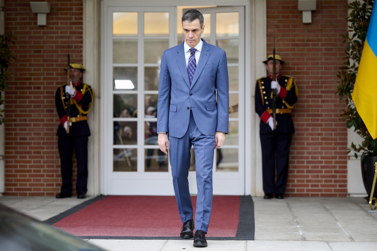 התחבקו עם איראן – וגורשו מישראל: המחיר המיידי ששילמה ספרד על ה