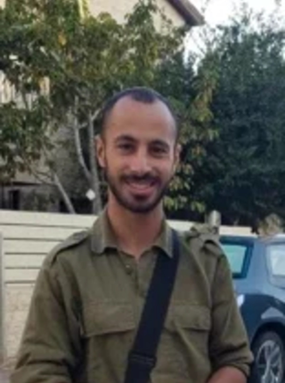 הותר לפרסום: רס