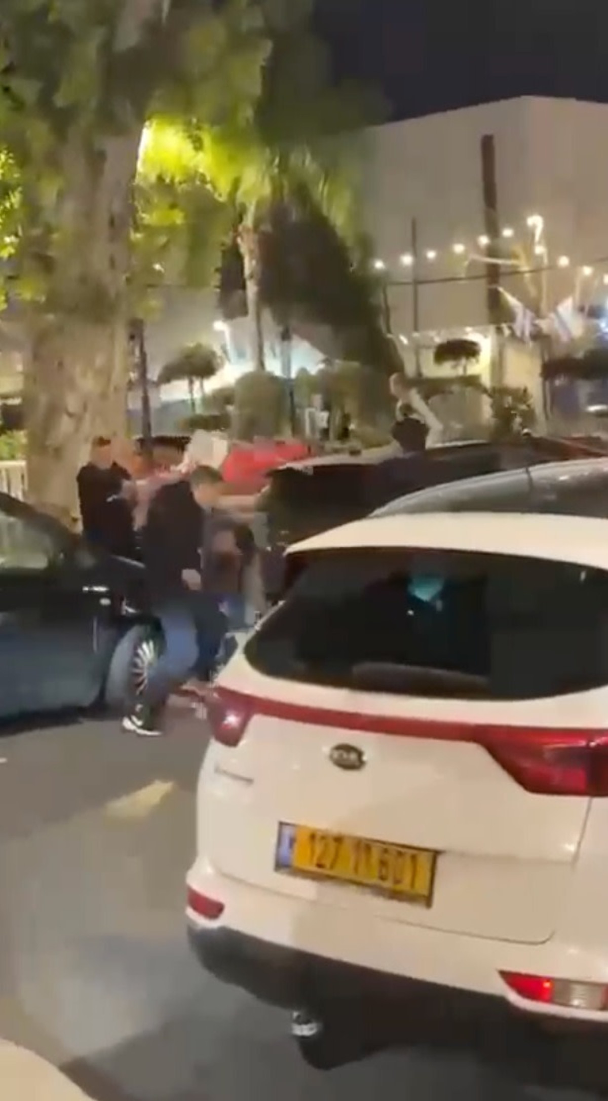 קטטה אלימה על קורקינט גנוב: ארבעה נעצרו בנהריה