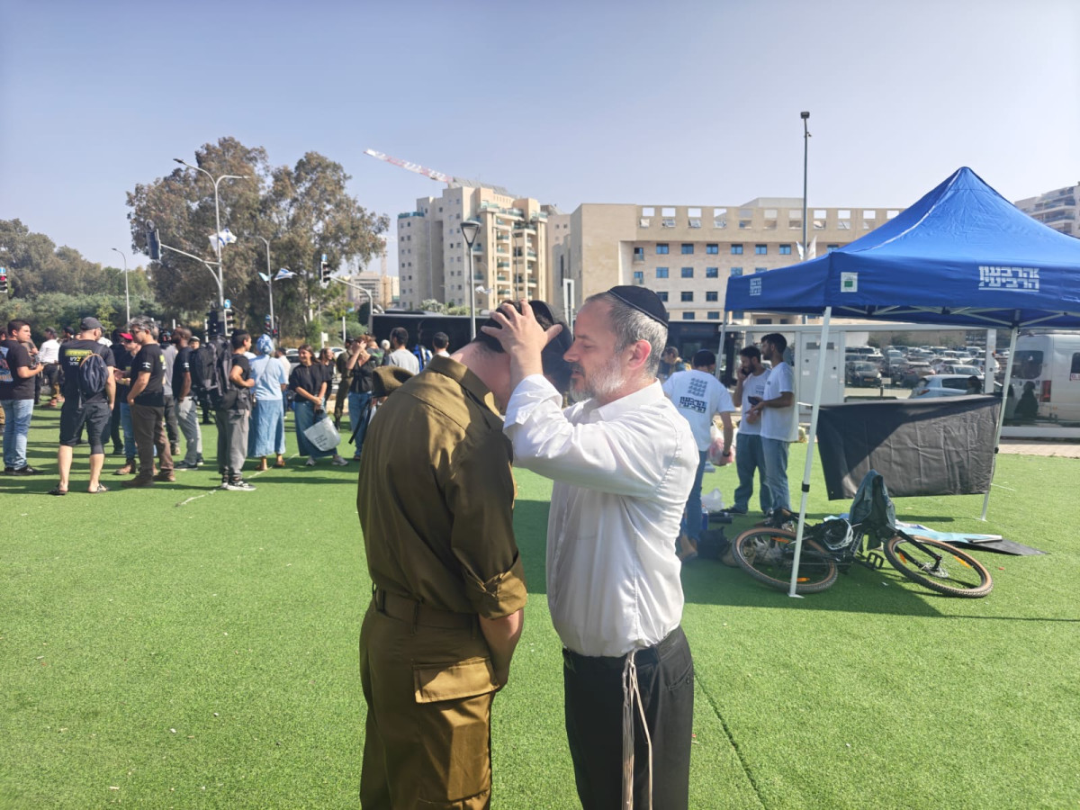 הוכיחו שאפשר אחרת: עשרות צעירים חרדים הגיעו לבקו