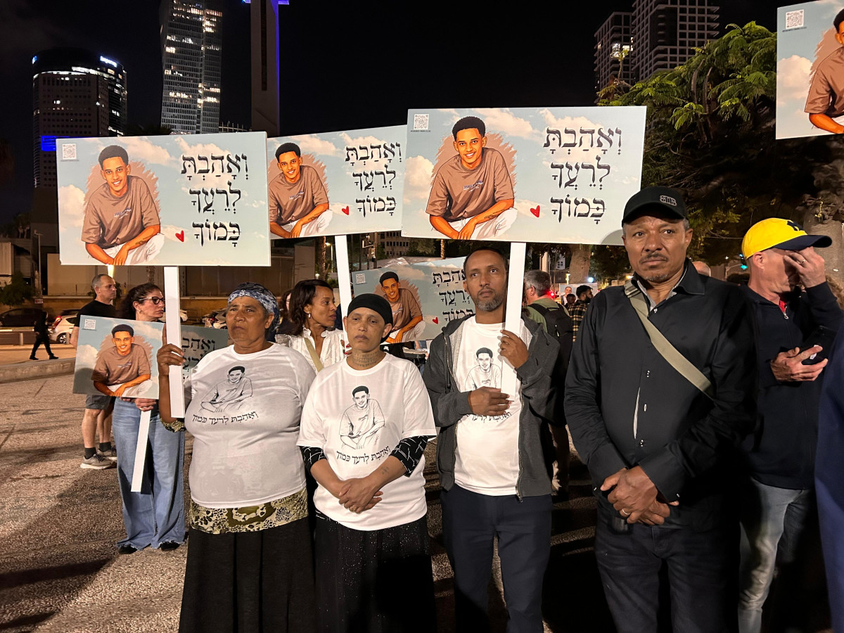 מאות אנשים מחו בתל אביב בעקבות רצח ימנו זלקה ז