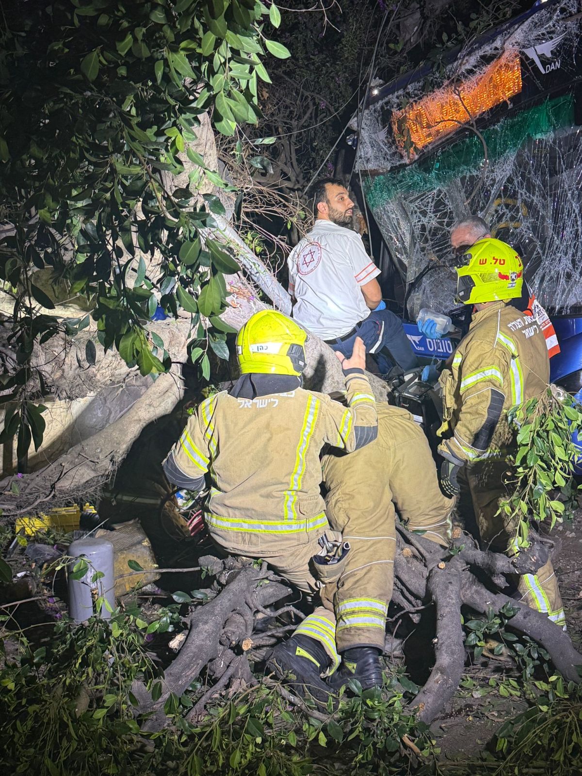 תאונה חריגה ברחוב דיזנגוף בתל אביב: 11 פצועים בדרגות שונות פונו לבתי החולים