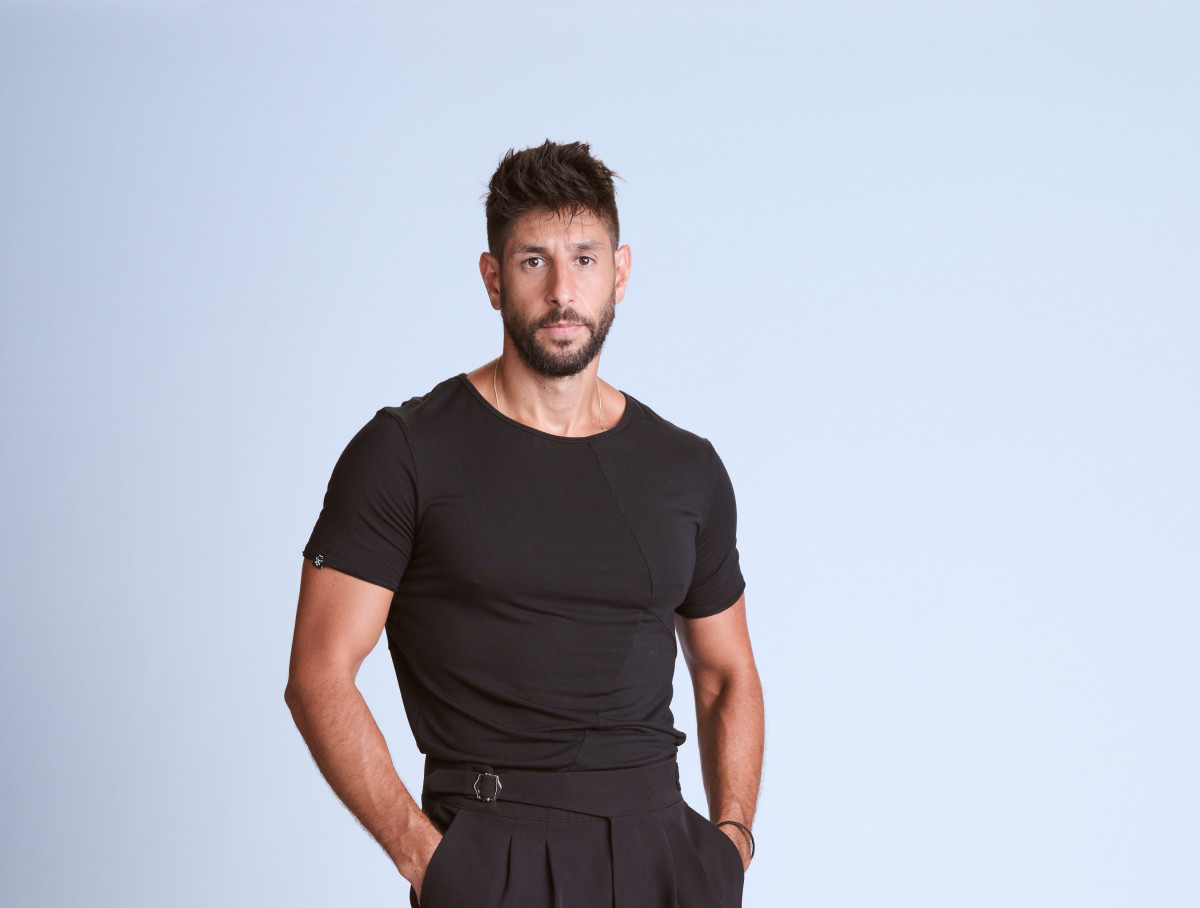 עידן עמדי נכנס לעסקי הקפה, ויש לו יריב ברור אחד