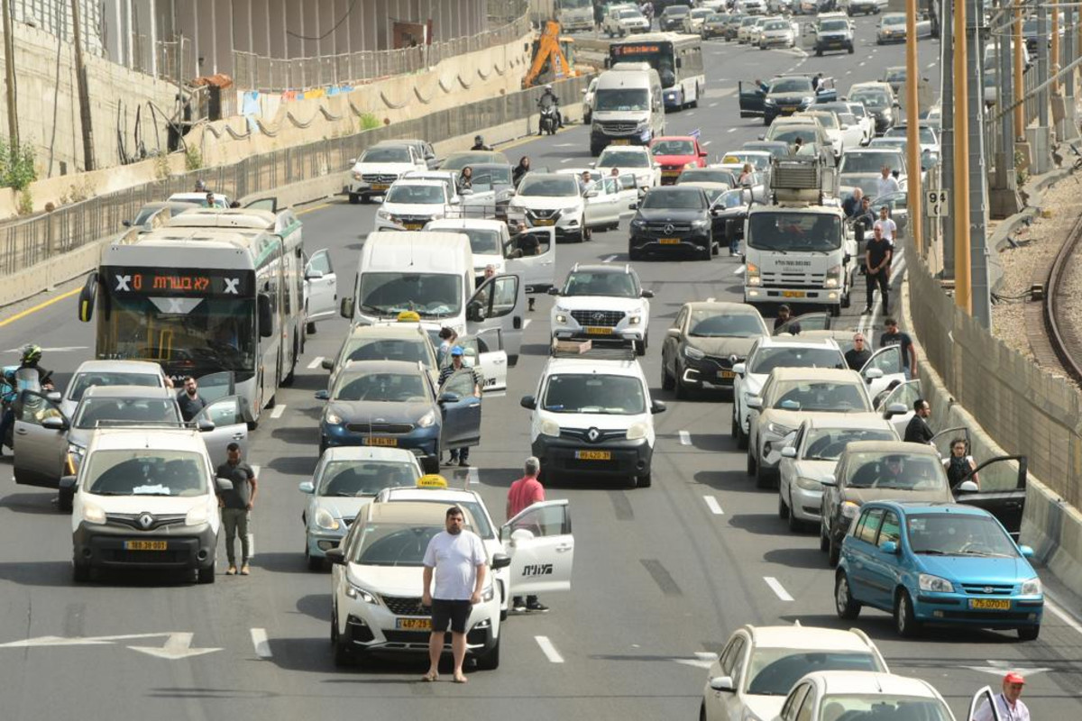 יום השואה 2025: מתי הצפירה ומהם אירועי הזיכרון המרכזיים?