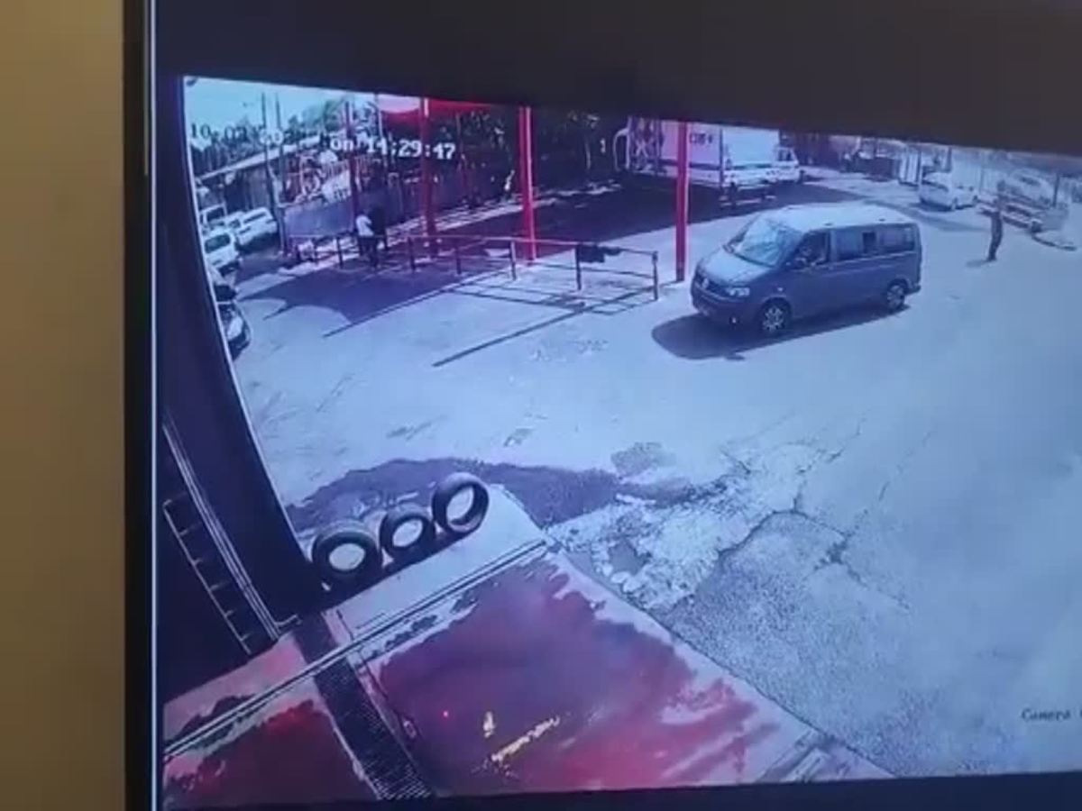 בכל פעם שאתם נכנסים לחנות - אתם עשויים להפוך לחלק ממאגר מידע