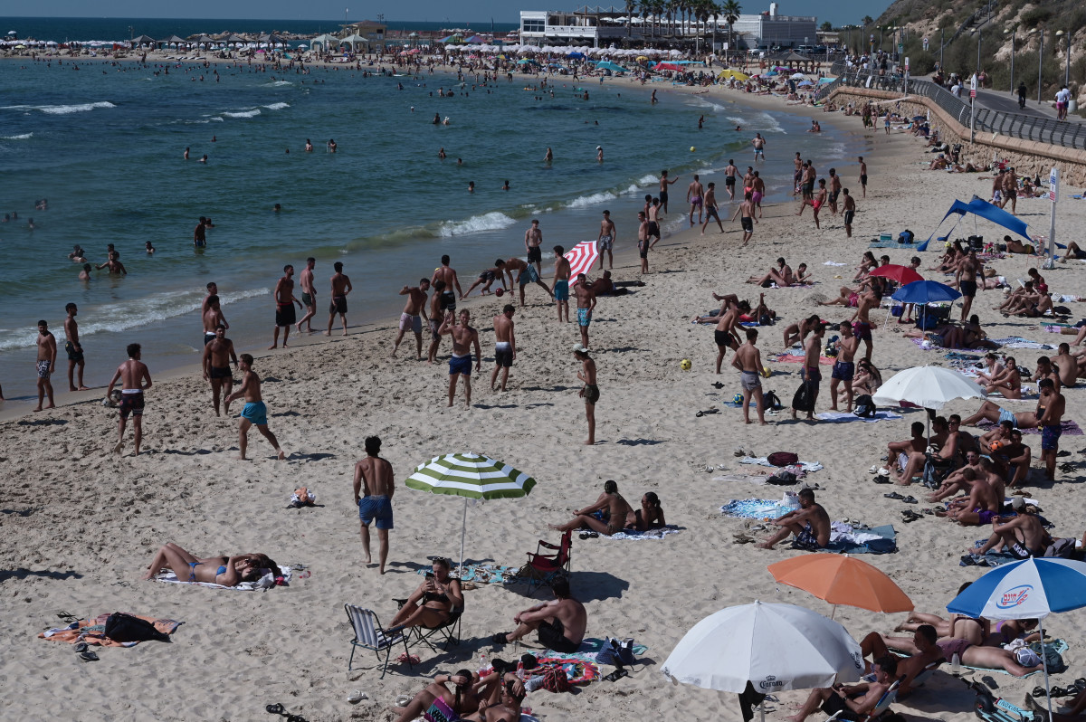 שבת לוהטת במיוחד: עד 33 מעלות - ובראשון מהפך | מזג אוויר