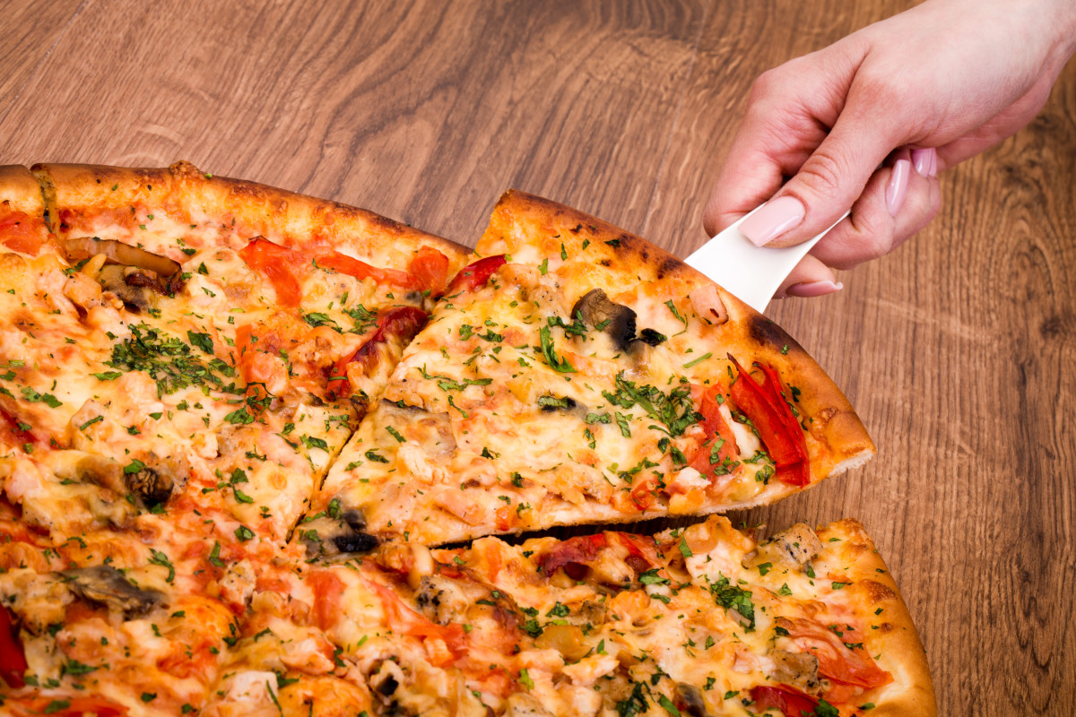The Surprising Truth About Pizza and Calories: Is it Really Fattening? by Dr. Roseman