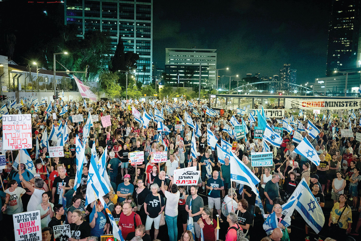ספר שלם מסביר: חובת האזרח לסרב כשהממשלה מבצעת פעולות בניגוד לערכיו | רן אדליסט