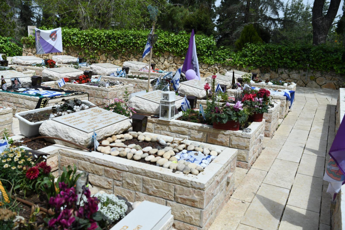בקשה מצמררת אחרי אובדן: משפחות שכולות מבקשות להביא ילד מהבן שנפל - ומה עונה בית המשפט?