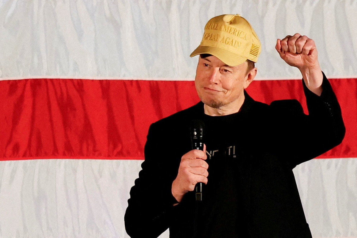 Elon Musk under lawsuit: the million dollar lotteries for voters are illegal