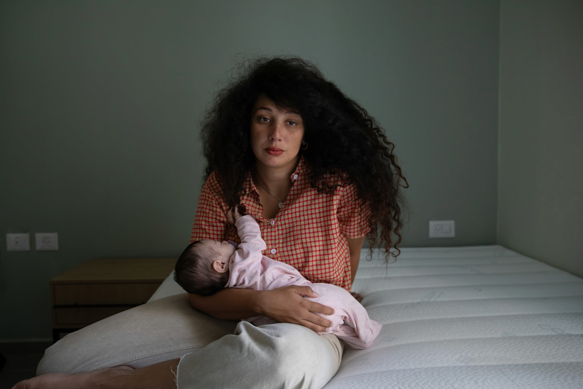 הזמרת והשחקנית שי-לי עטרי חווה טרגדיה נוספת: אביה הלך לעולמו