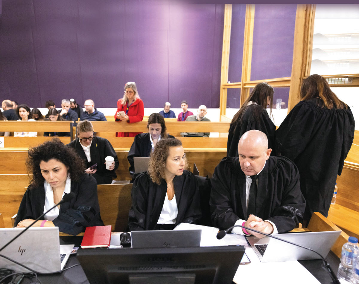 לאחר 80 ימי דיונים: התביעה מכוונת לסיום חקירת נתניהו בתיק בזק-וואלה