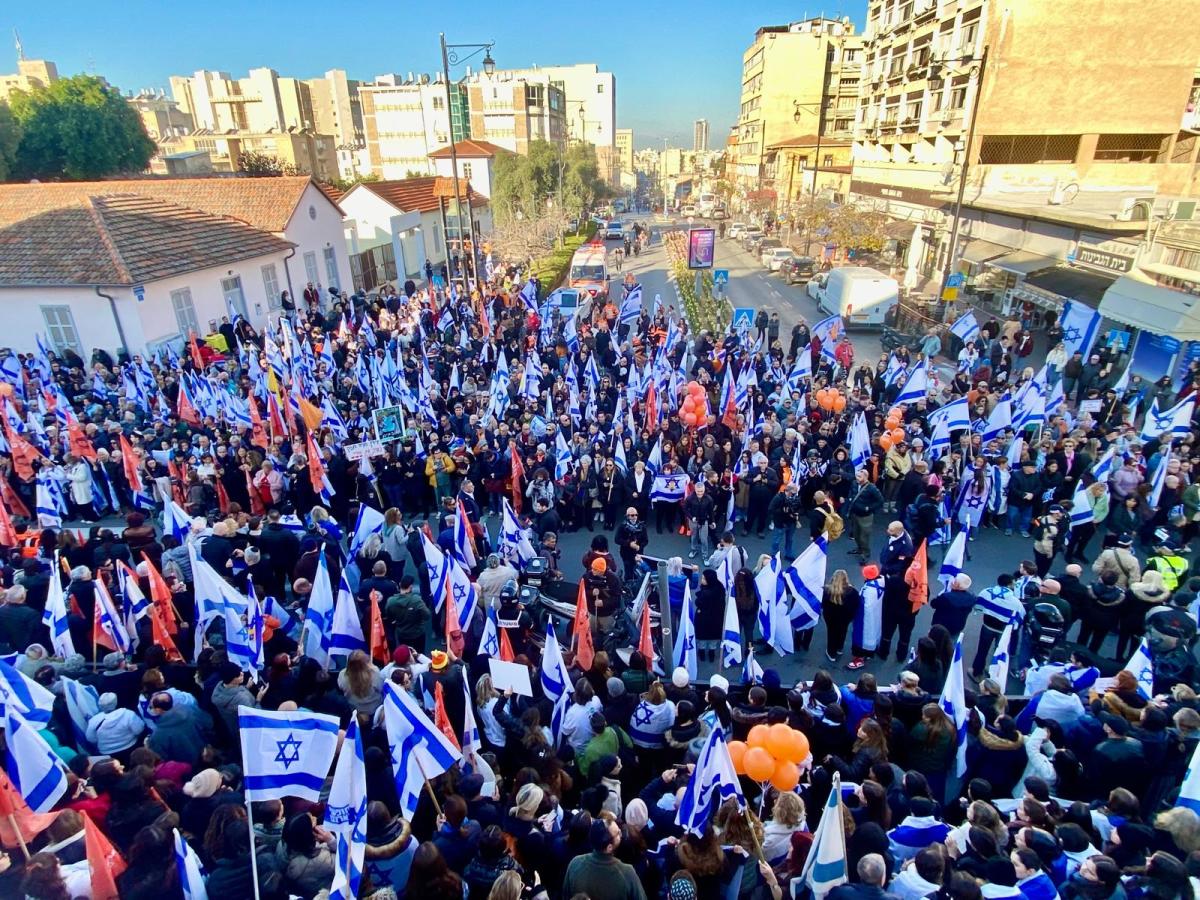 שי להב: בין אבל לאומי לאבל אישי - הפער שבין הנצחה להשכחה | מעריב
