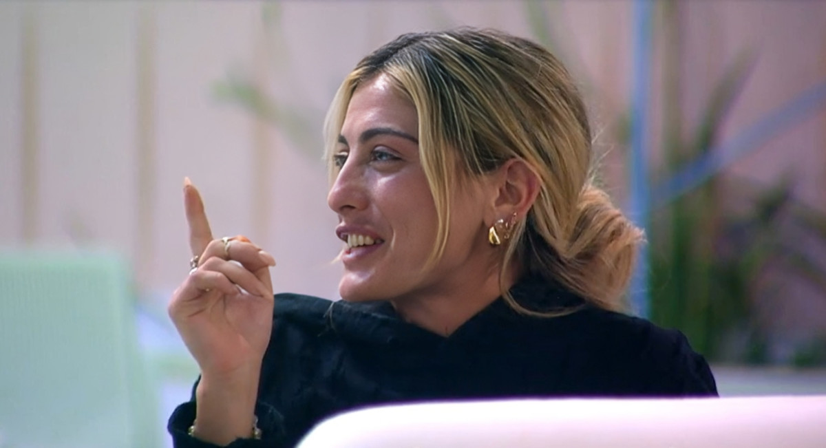 מומחית שפת גוף מסבירה: האמת מאחורי המבטא של תרצה כהן