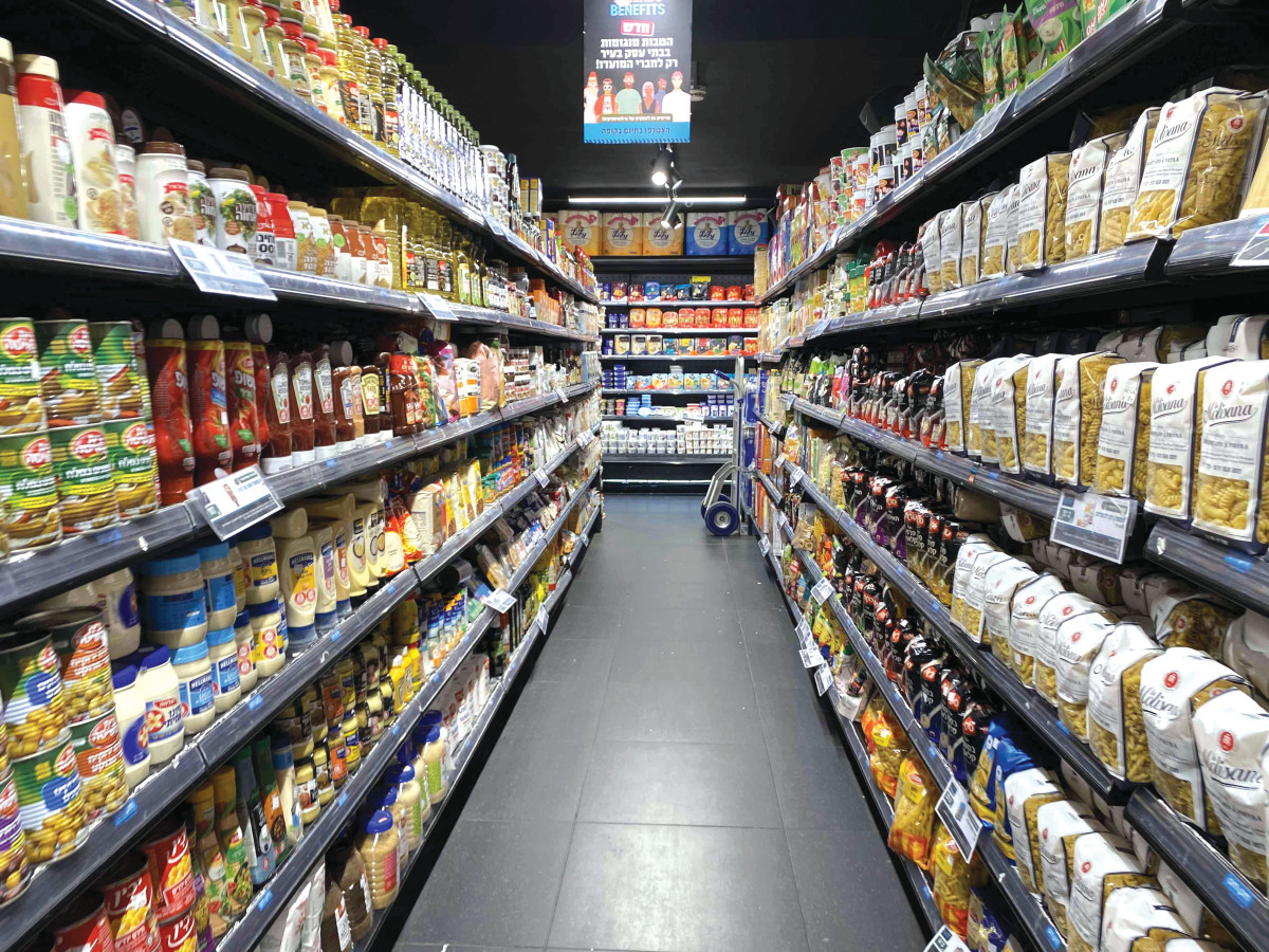 פרדוקס השקל החזק: כשהדולר צונח והמחירים בסופר דווקא מזנקים