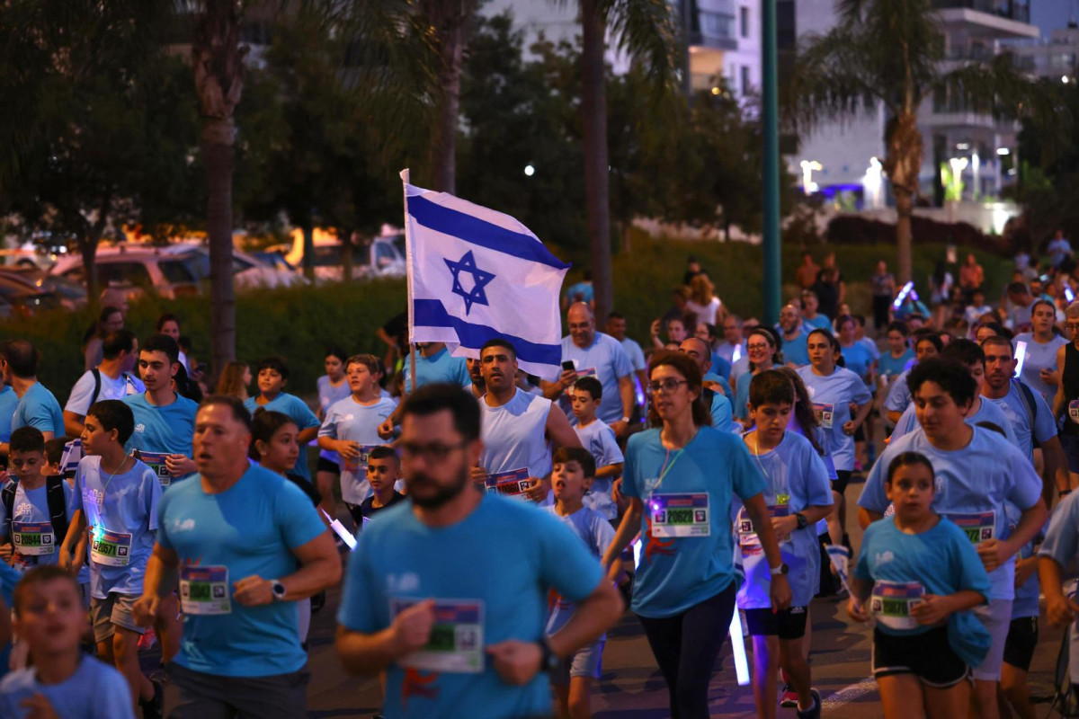ריצת הלילה של פתח תקווה: אירוע מרגש בנובמבר לזכר כוחות הביטחון ומשפחות השכולות