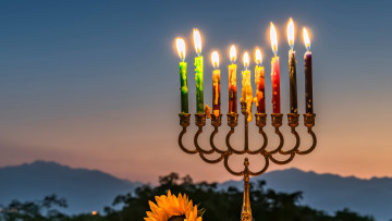 זמני הדלקת נרות בחנוכה 2025: מתי מדליקים נר ראשון ברחבי הארץ?