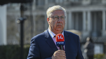 יעקב ברדוגו נחשף? "אתה יודע כמוני מי יצא מפה במטוס פרטי" | מיקי לוין