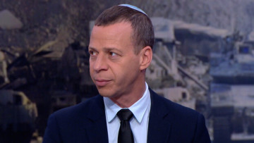 עמית סגל חשף בשידור חי: מה שנתניהו שלח את אגמון לעשות - רגע אחרי הפרסום