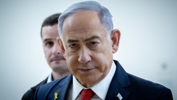 נתקעו בדרך: תקלה חמורה במכונת הרעל מבית בלפור | בן כספית