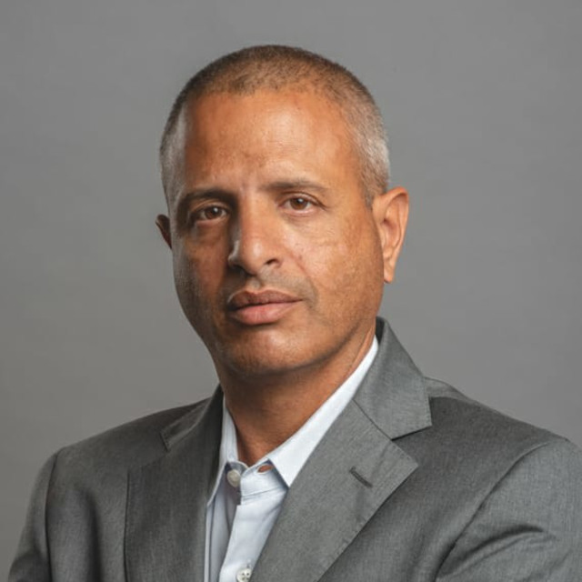 עו"ד גיא בוסי