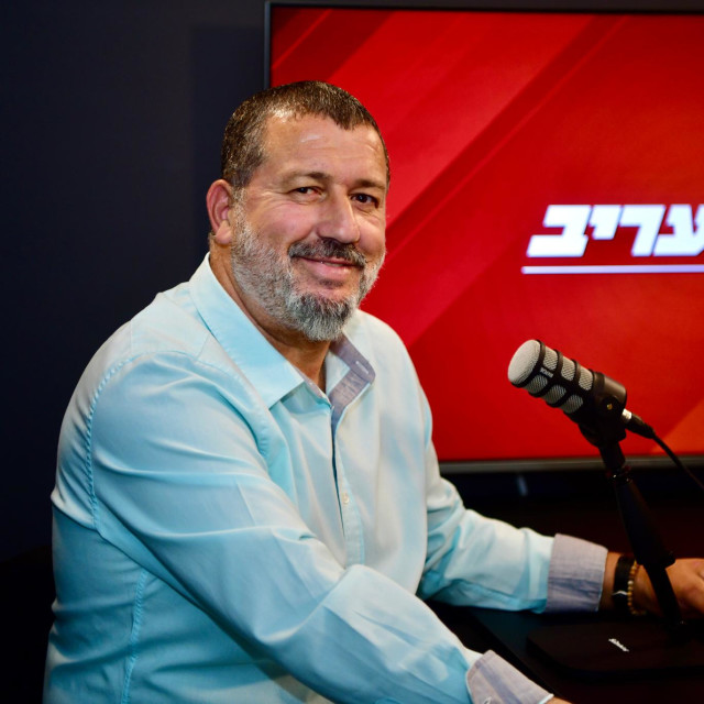 אלון חכמון