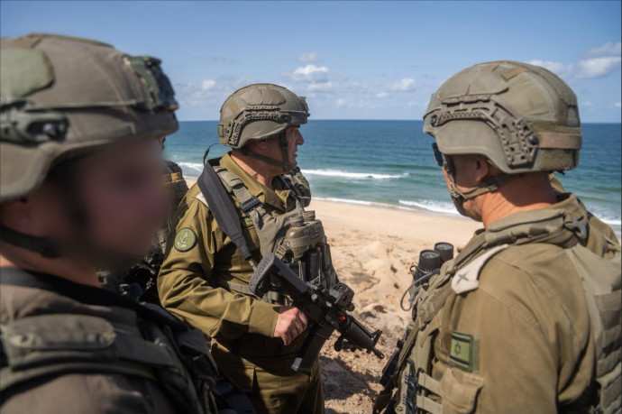 הרמטכ"ל, רא"ל אייל זמיר ברצועת עזה