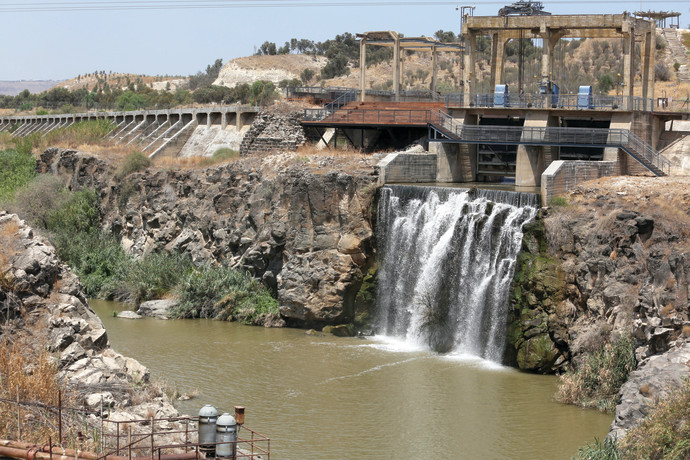 תחנת הכוח שייסד פנחס רוטנברג, בקעת הירדן
