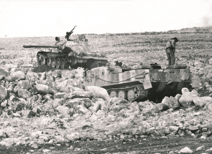 טנקים סוריים ברמת הגולן, מלחמת יום הכיפורים (צילום: יעקב ארז)