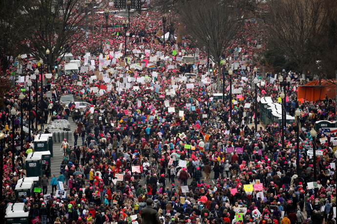 הפגנת נשים נגד טראמפ בוושינגטון (צילום: רויטרס)
